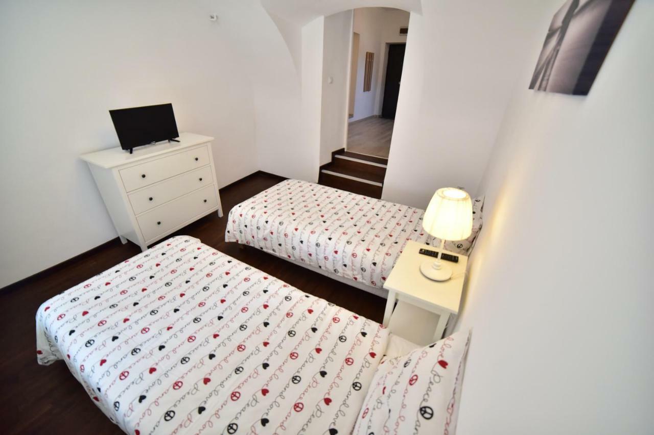 Casa Soare - Ultracentral Guesthouse Сибиу Екстериор снимка